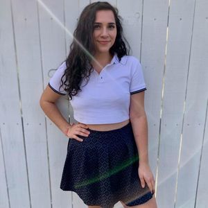 Meet your Posher, Marisa